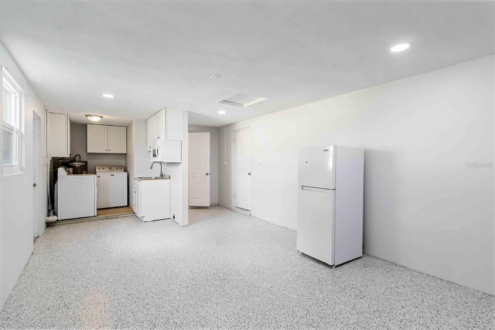 3124 SAVAGE RD, SARASOTA, FL, 34231