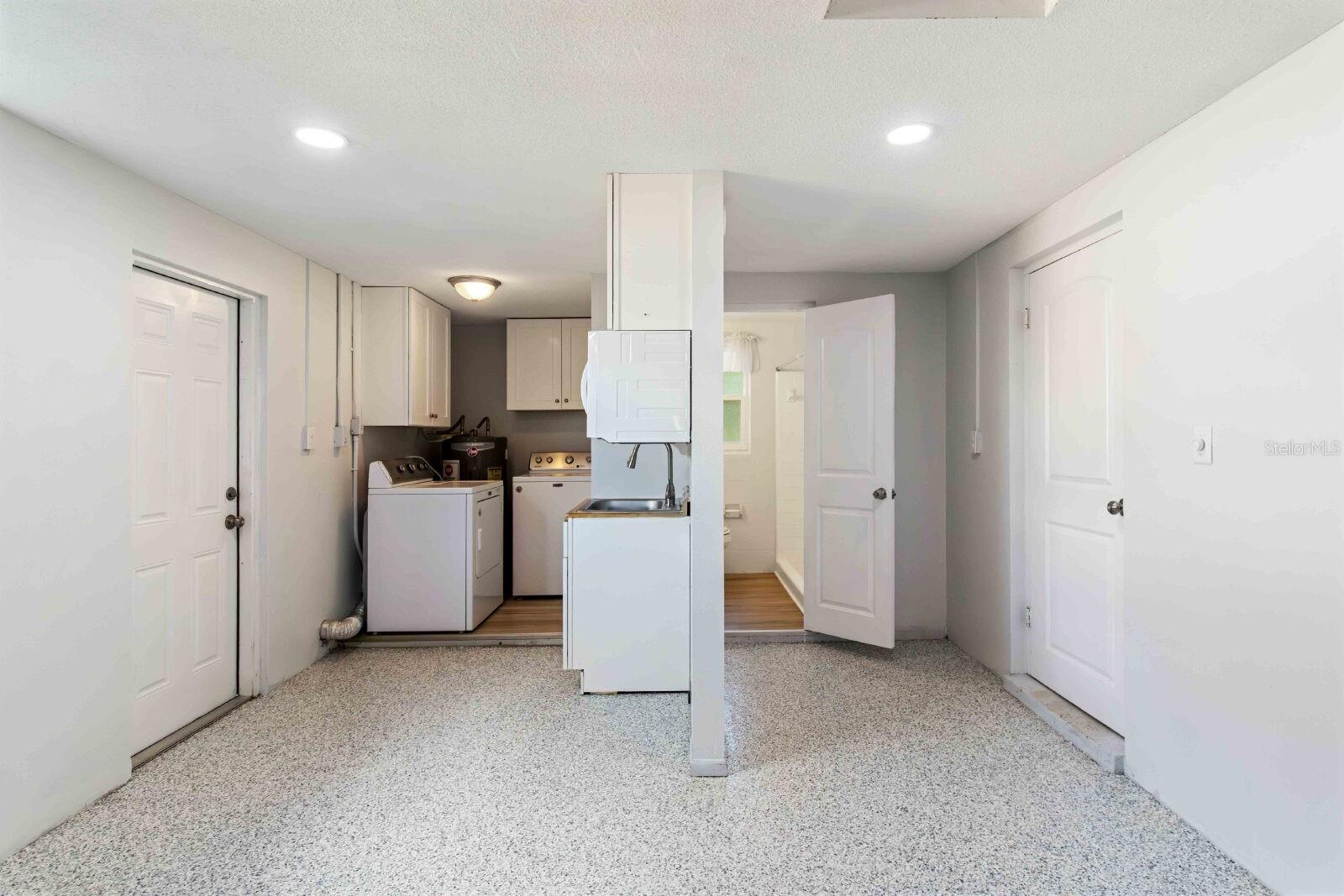 3124 SAVAGE RD, SARASOTA, FL, 34231