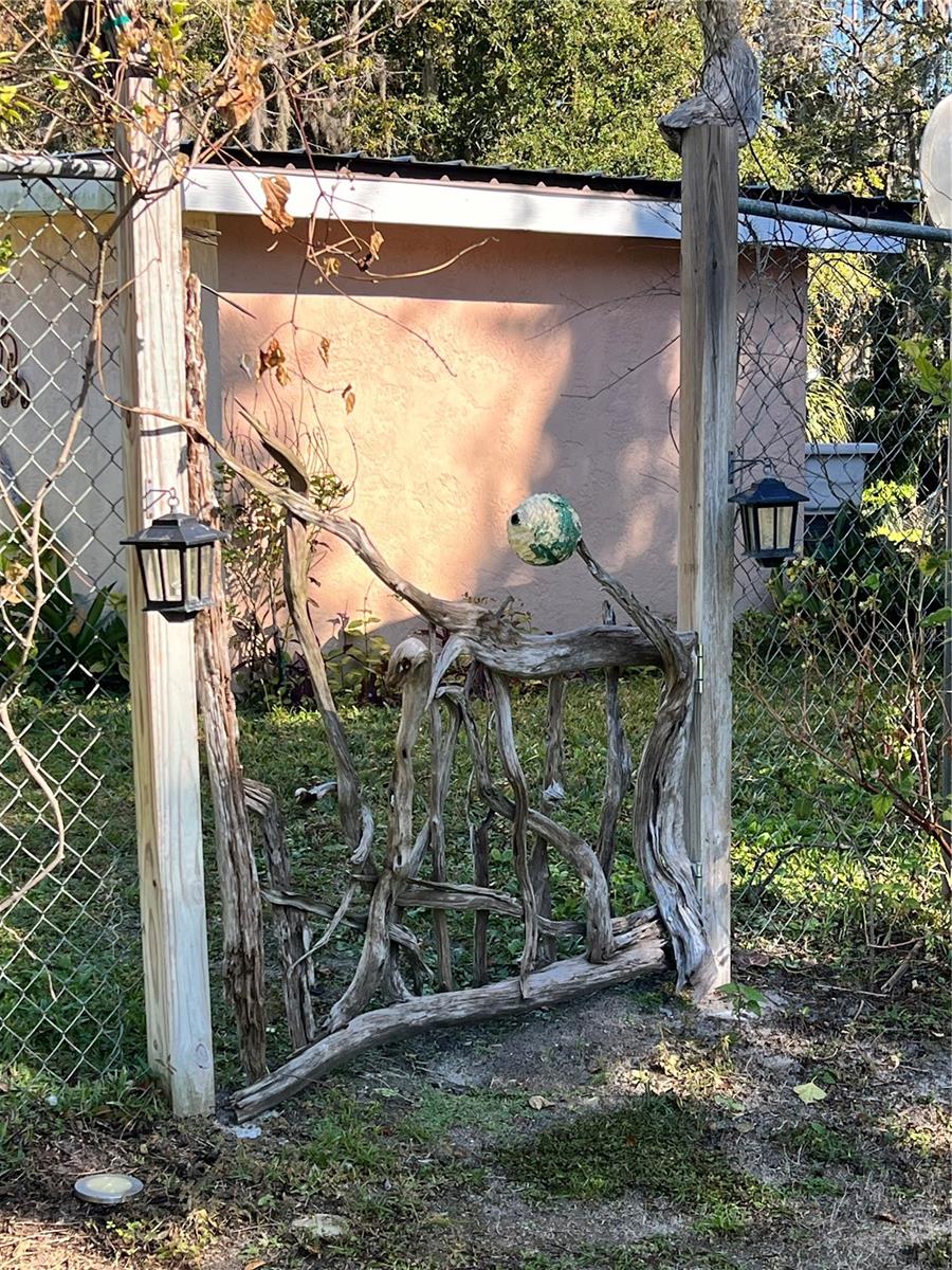 157 PALM ST, INGLIS, FL, 34449