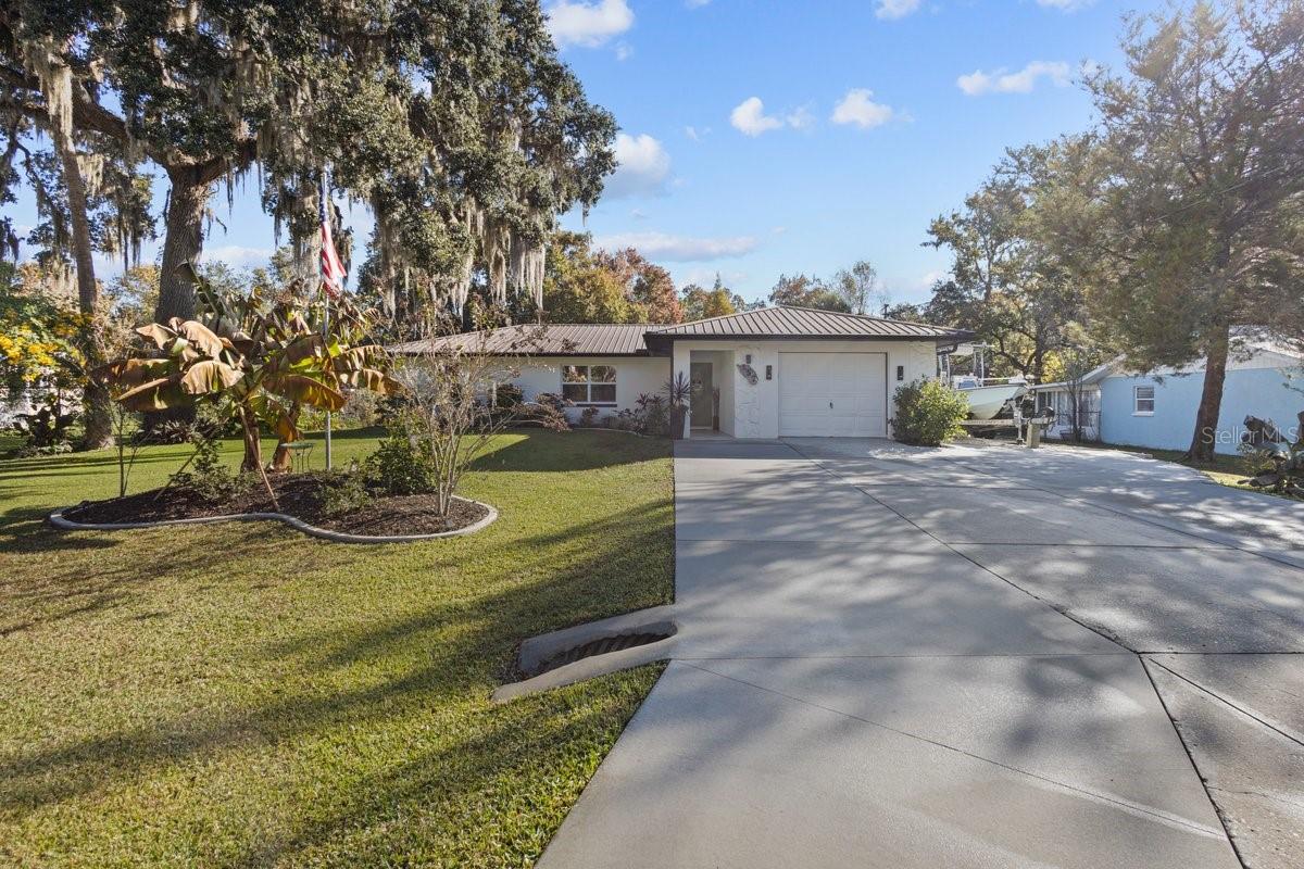 157 PALM ST, INGLIS, FL, 34449