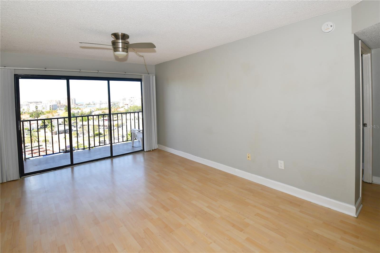 51 ISLAND WAY #909, CLEARWATER, FL, 33767