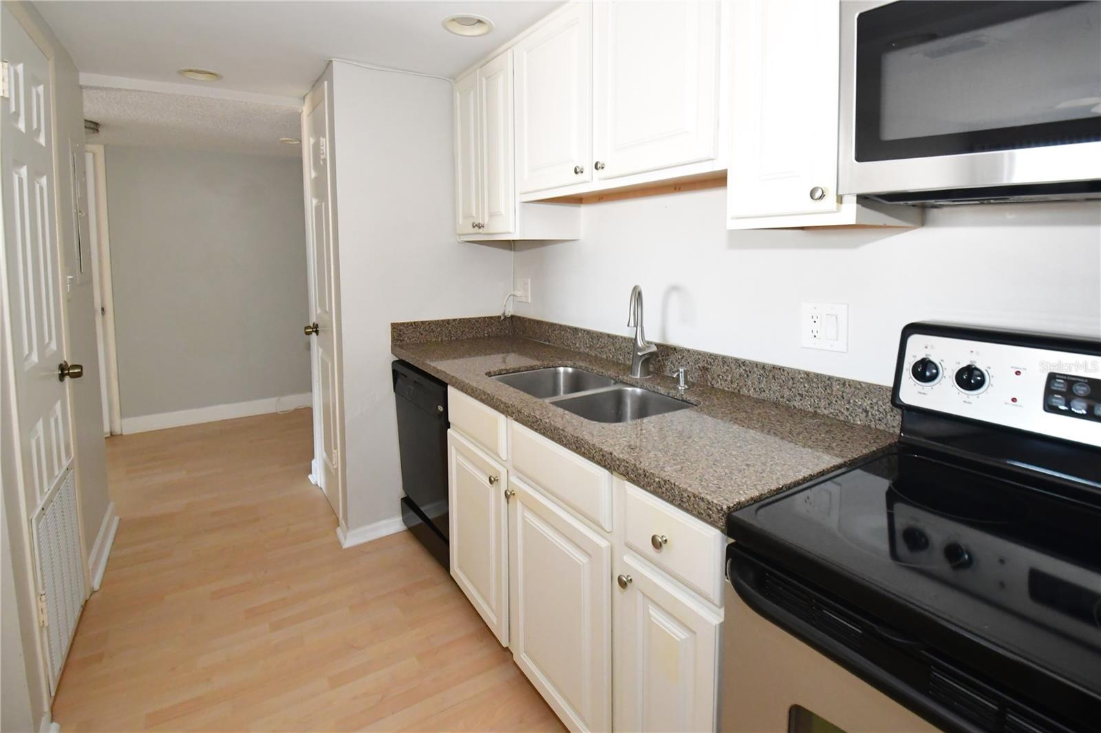 51 ISLAND WAY #909, CLEARWATER, FL, 33767