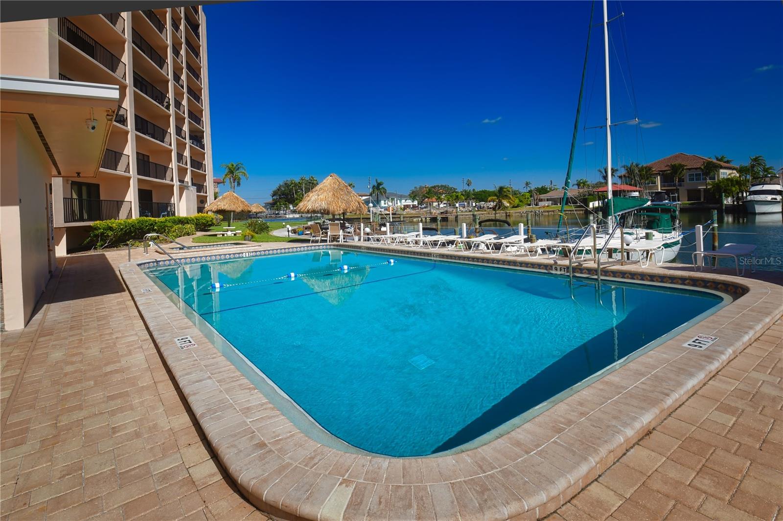 51 ISLAND WAY #909, CLEARWATER, FL, 33767