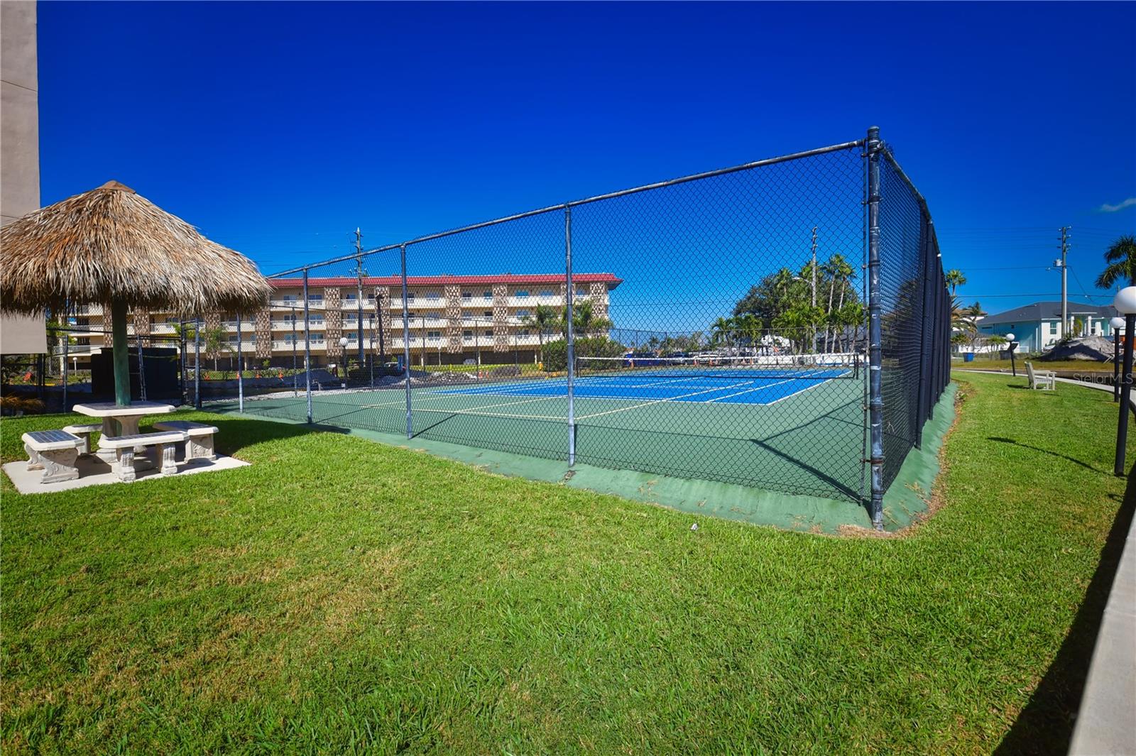 51 ISLAND WAY #909, CLEARWATER, FL, 33767