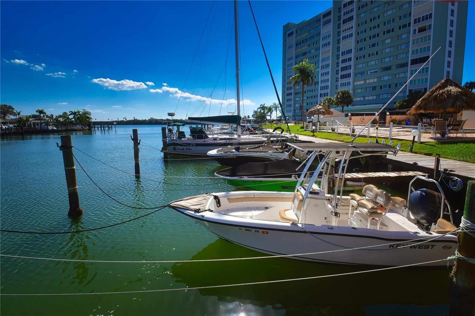 51 ISLAND WAY #909, CLEARWATER, FL, 33767