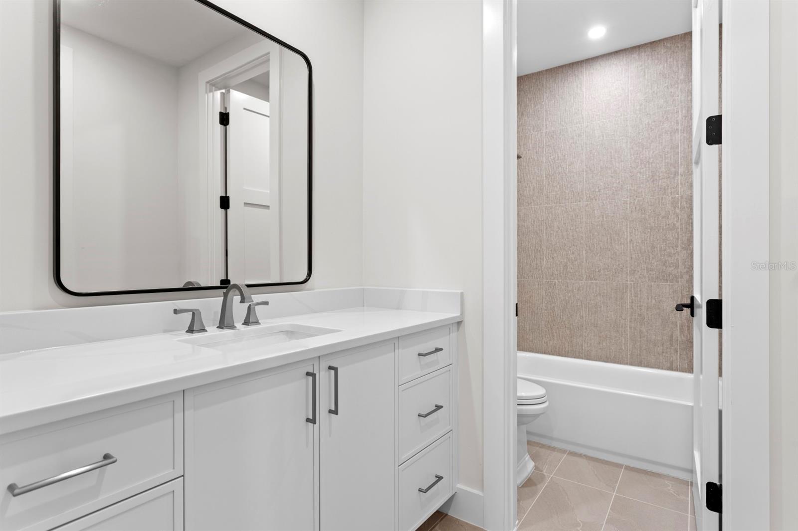 4624 W SAN JOSE ST, TAMPA, FL, 33629