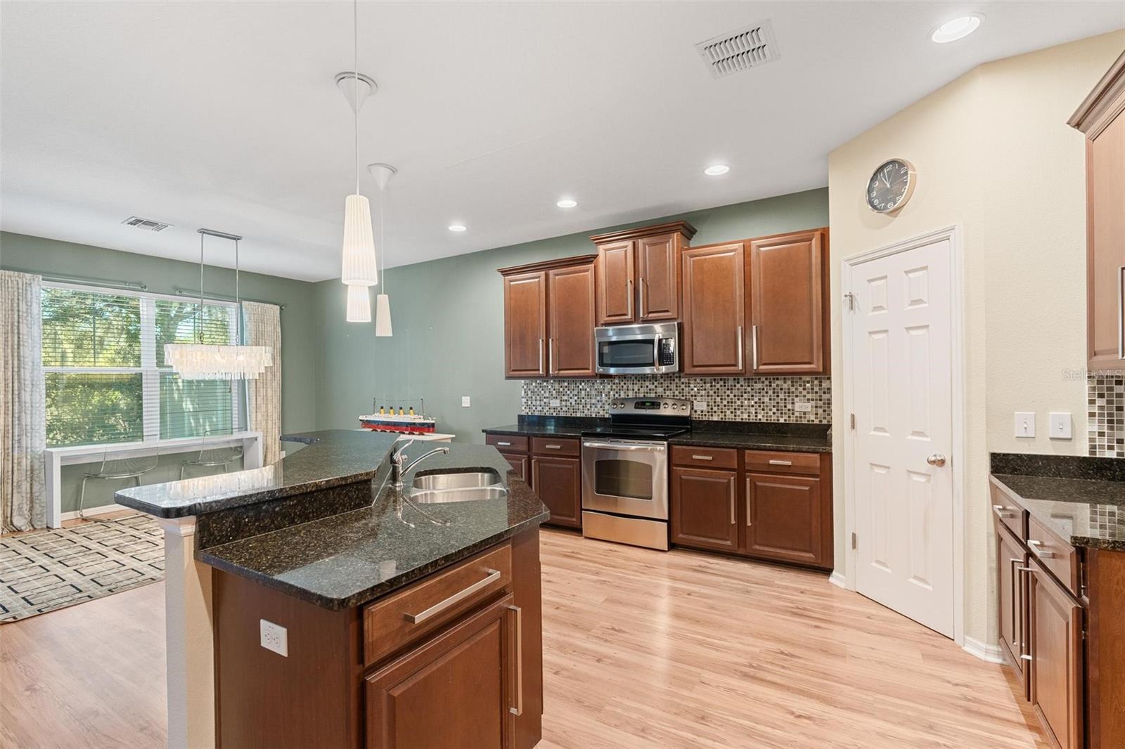 6799 HELMSLEY CIR, WINDERMERE, FL, 34786