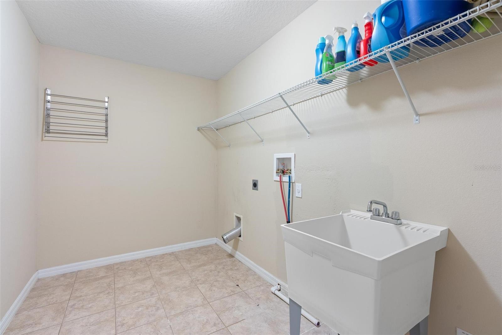 6799 HELMSLEY CIR, WINDERMERE, FL, 34786