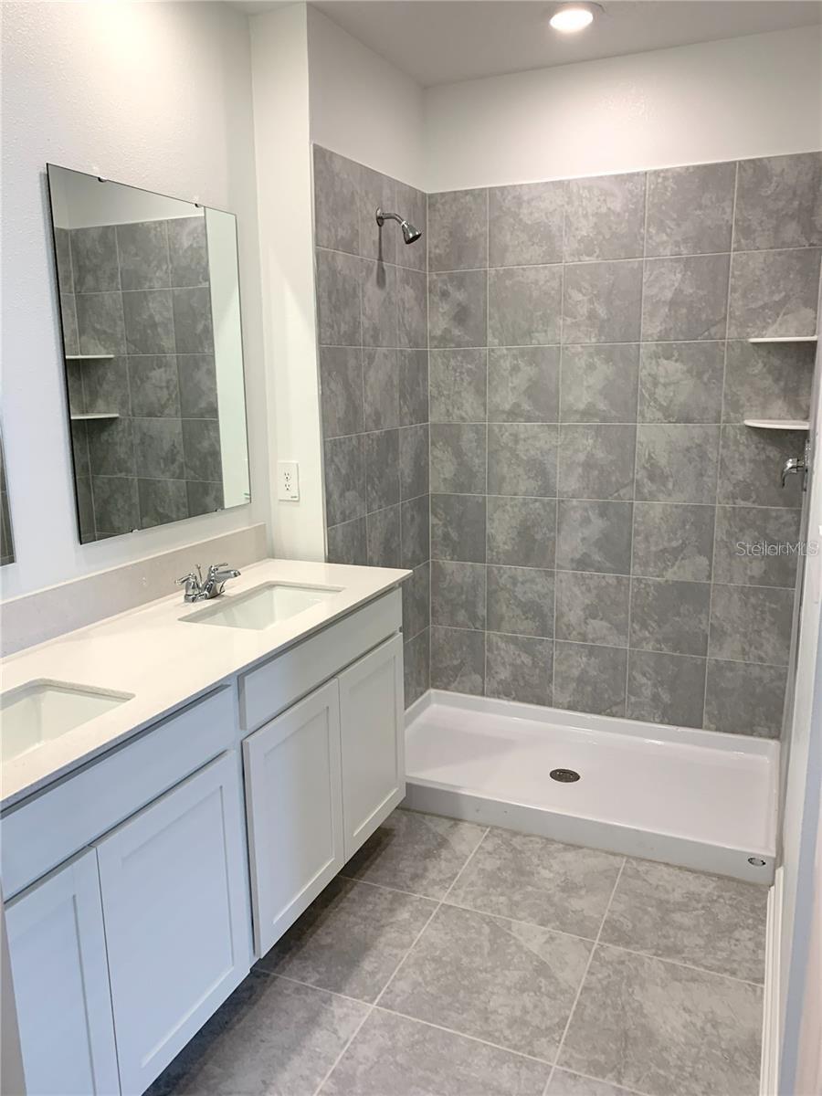 1926 NIAGRA DR, DAVENPORT, FL, 33837