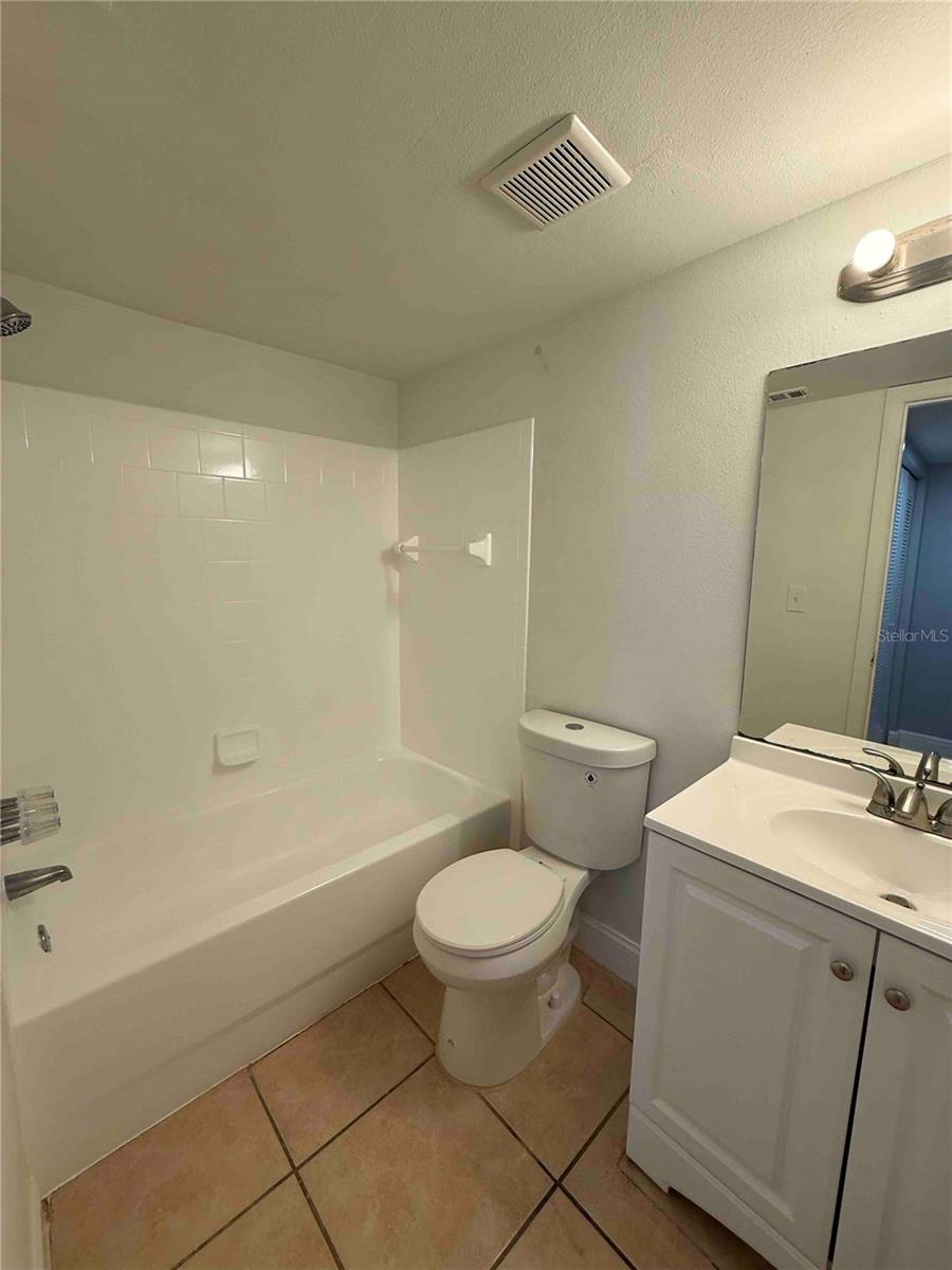 12401 HIBISCUS OAK PL #101, TAMPA, FL, 33612