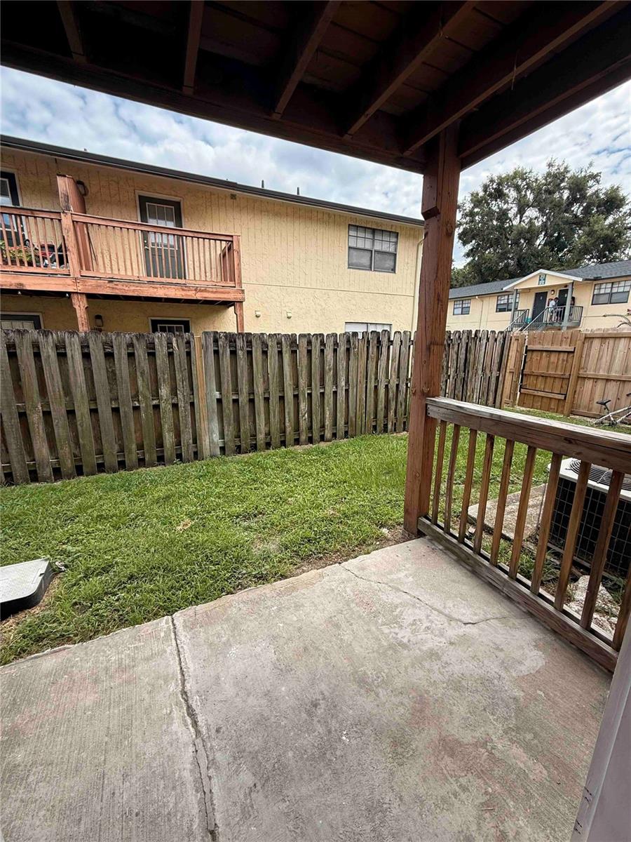 12401 HIBISCUS OAK PL #101, TAMPA, FL, 33612