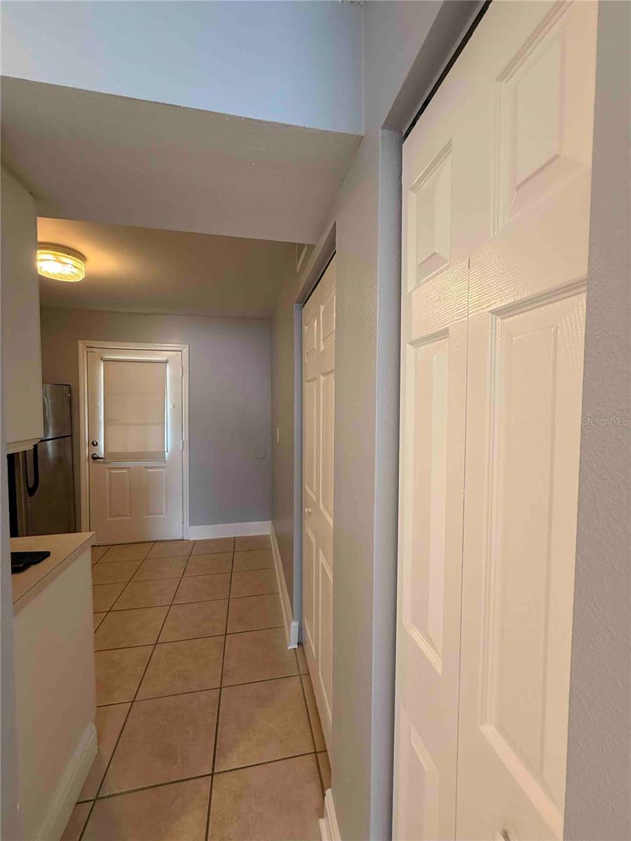 12401 HIBISCUS OAK PL #101, TAMPA, FL, 33612