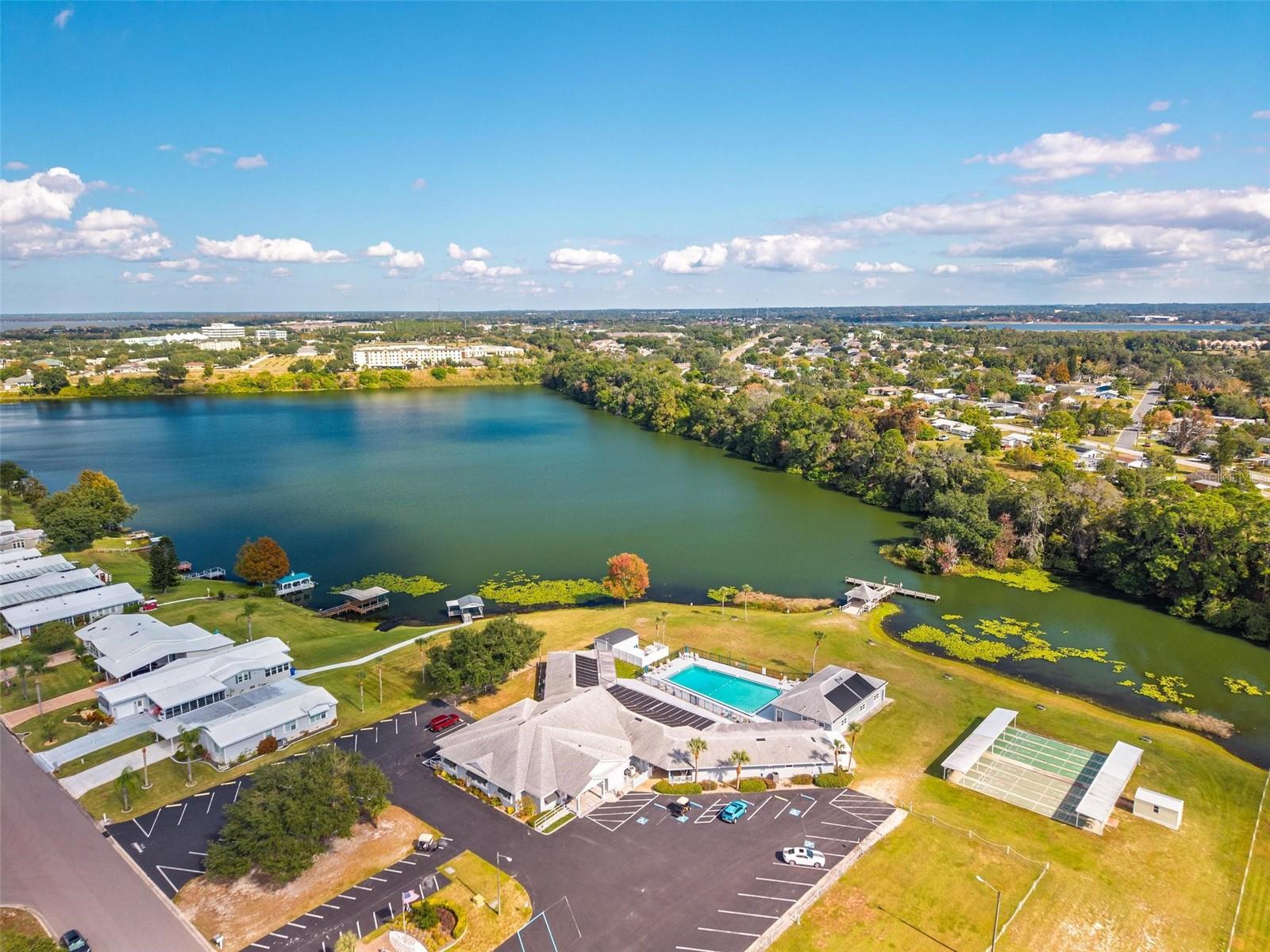 1114 ELKHART CIR, TAVARES, FL, 32778