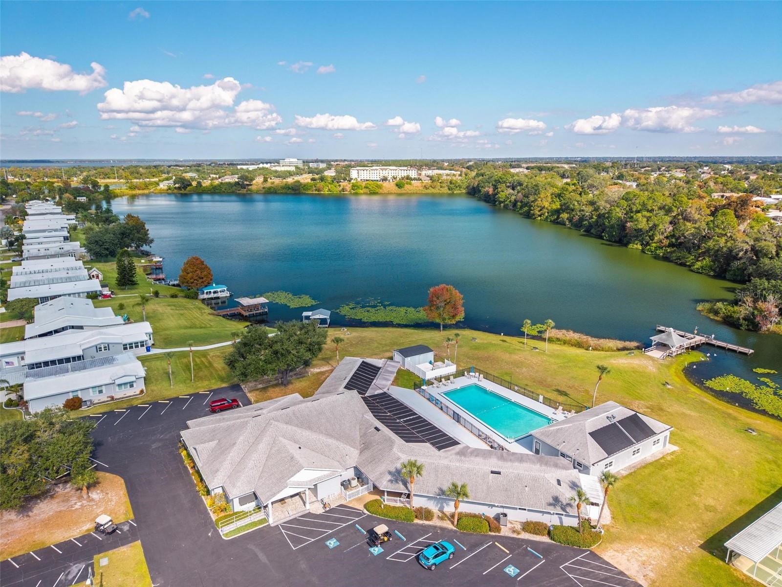 1114 ELKHART CIR, TAVARES, FL, 32778