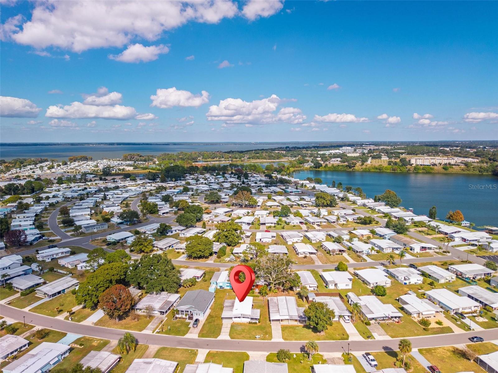 1114 ELKHART CIR, TAVARES, FL, 32778