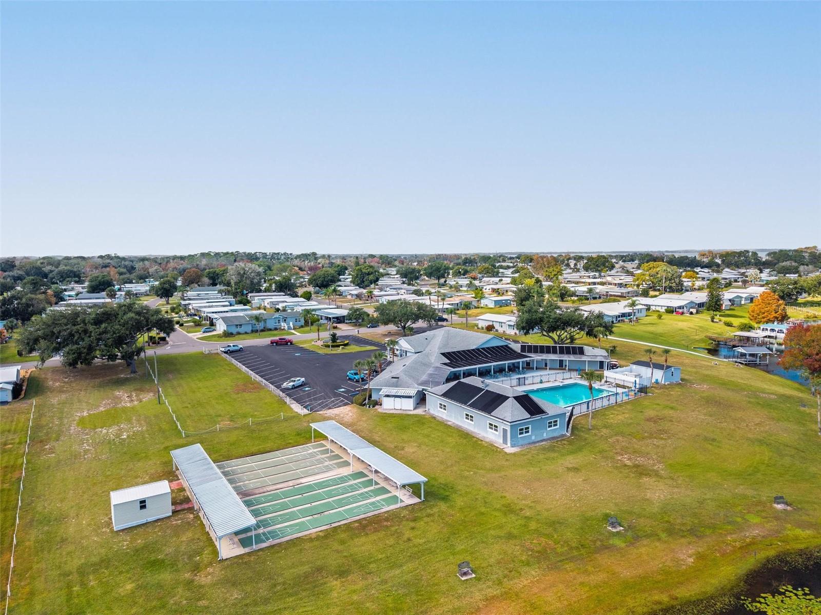 1114 ELKHART CIR, TAVARES, FL, 32778