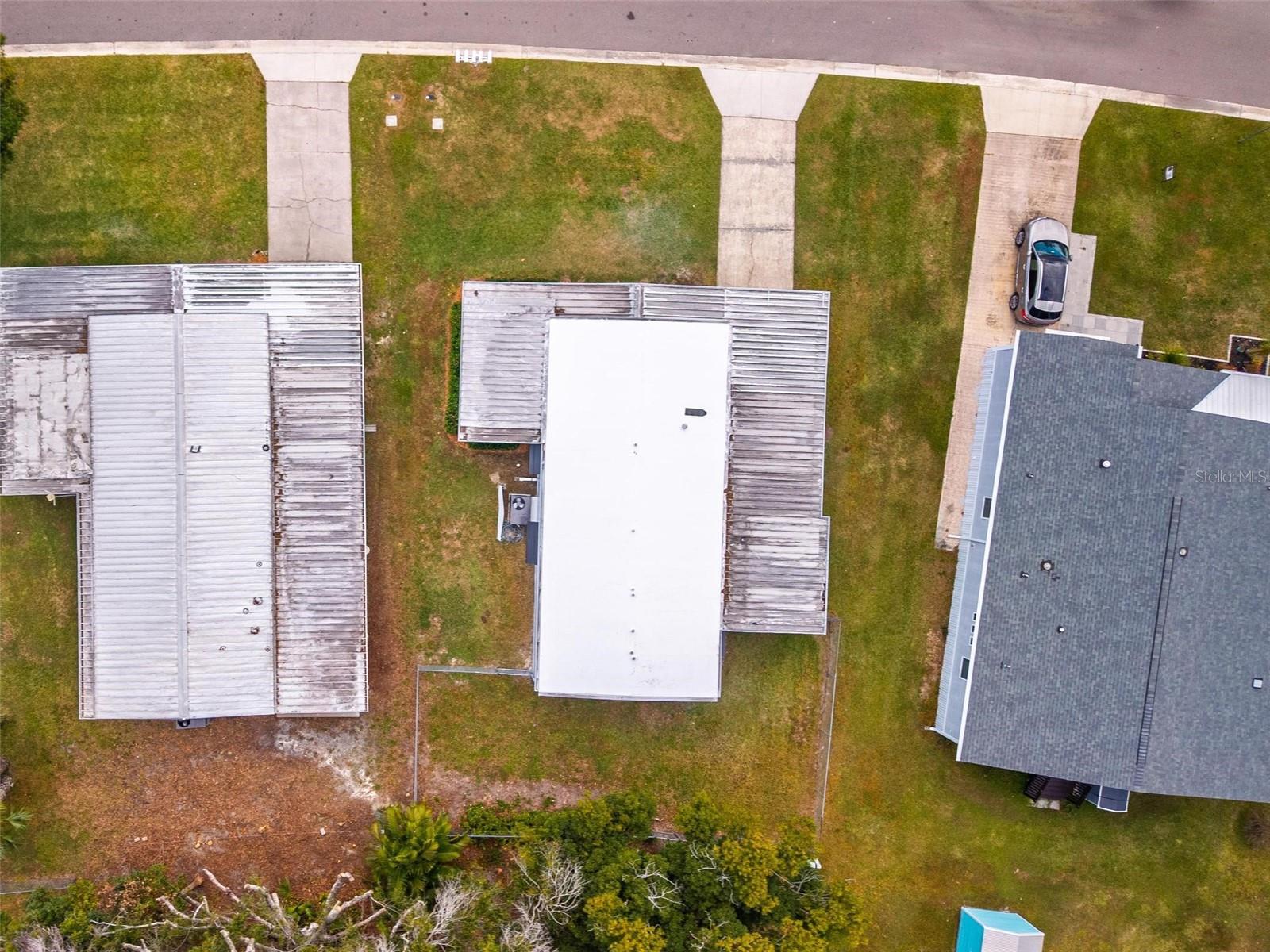 1114 ELKHART CIR, TAVARES, FL, 32778