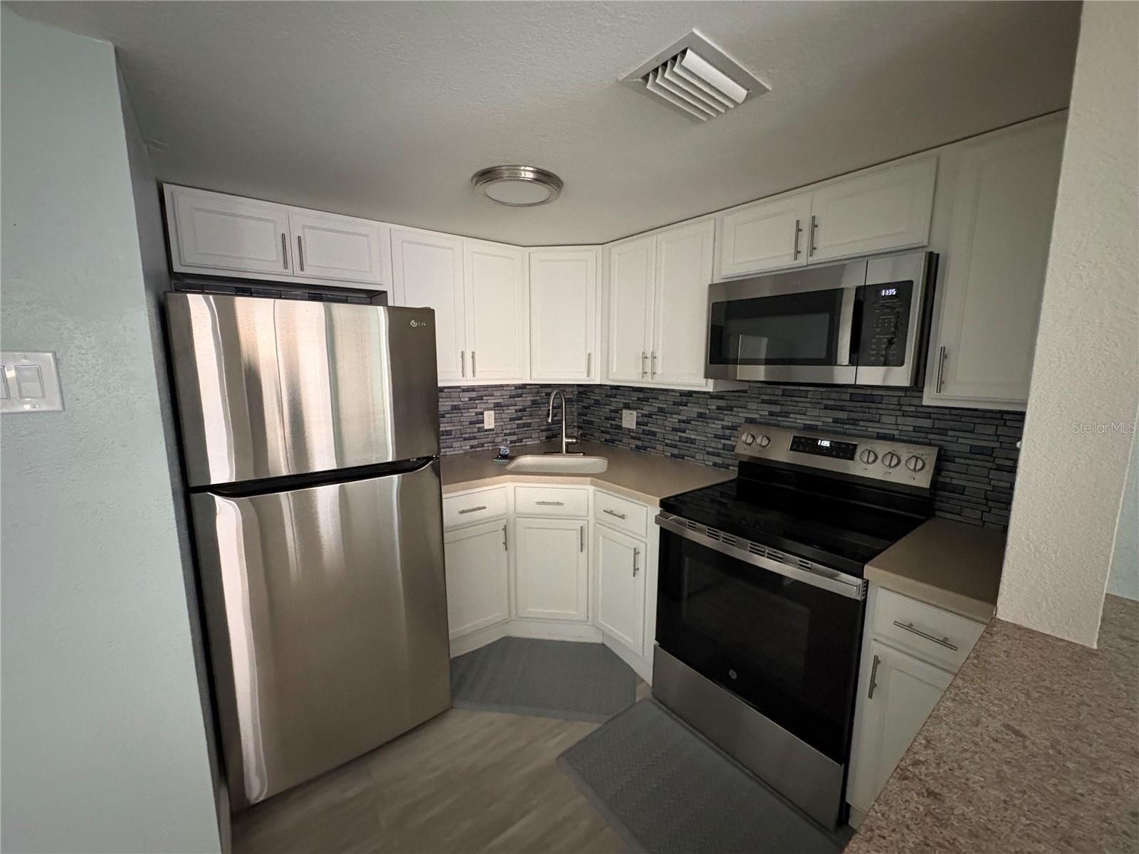 3845 S LAKE DR #191, TAMPA, FL, 33614