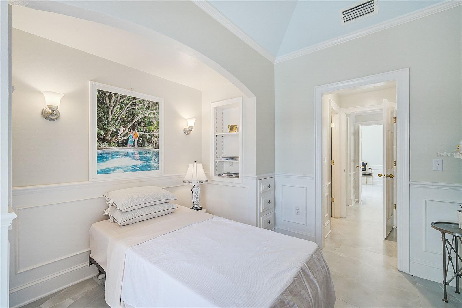 A4672439 Property Photo