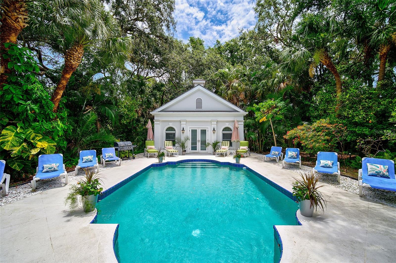 A4672439 Property Photo