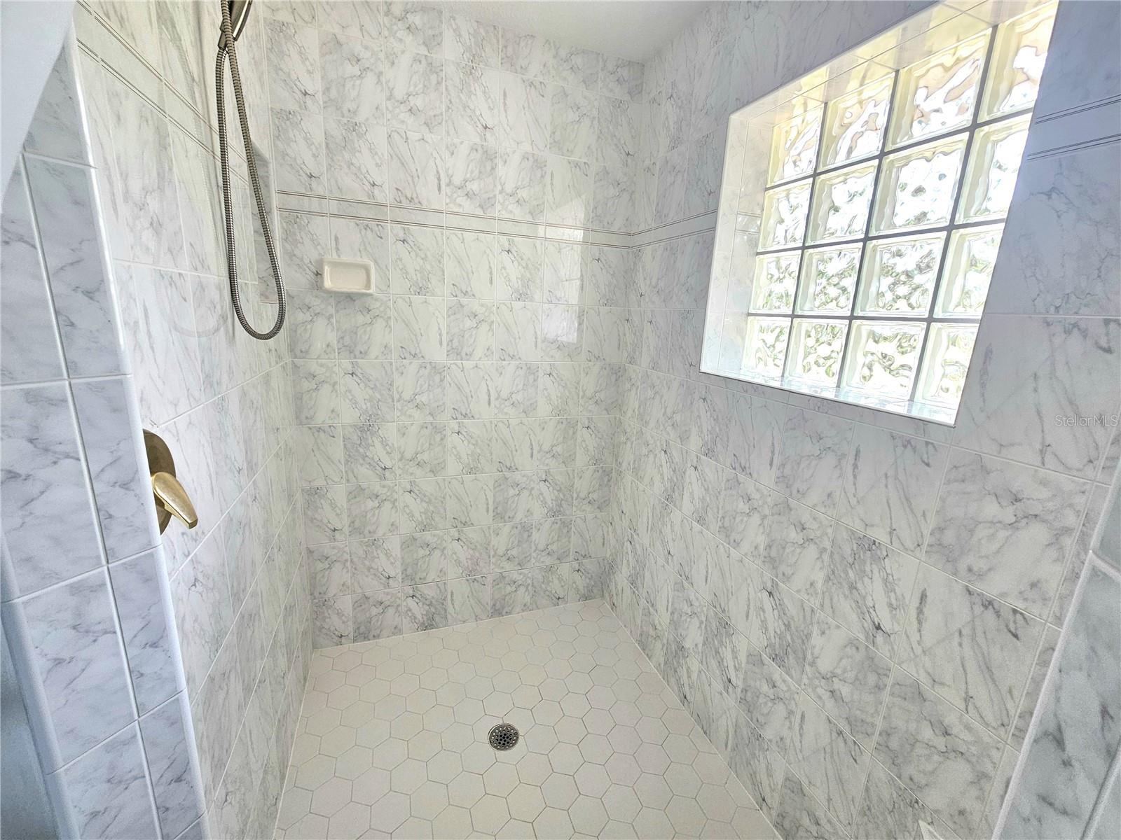 21 PAR VIEW PL, ROTONDA WEST, FL, 33947