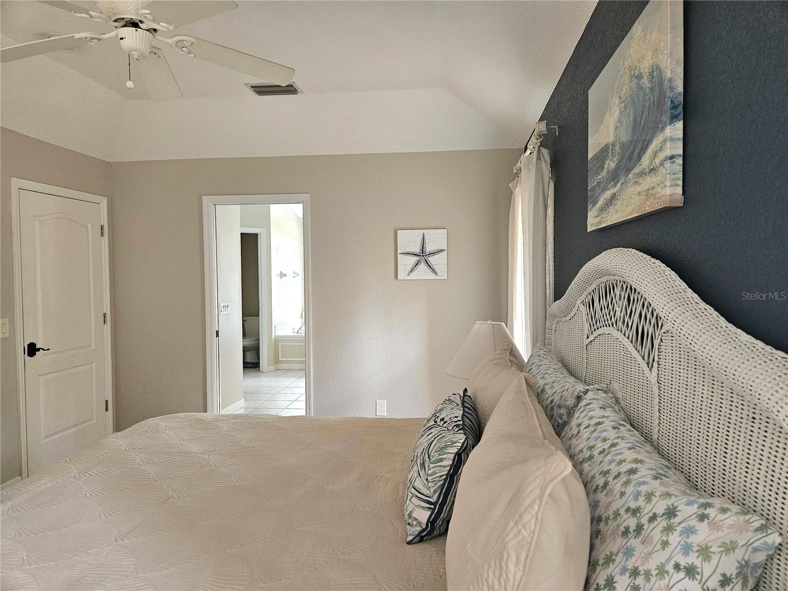 21 PAR VIEW PL, ROTONDA WEST, FL, 33947