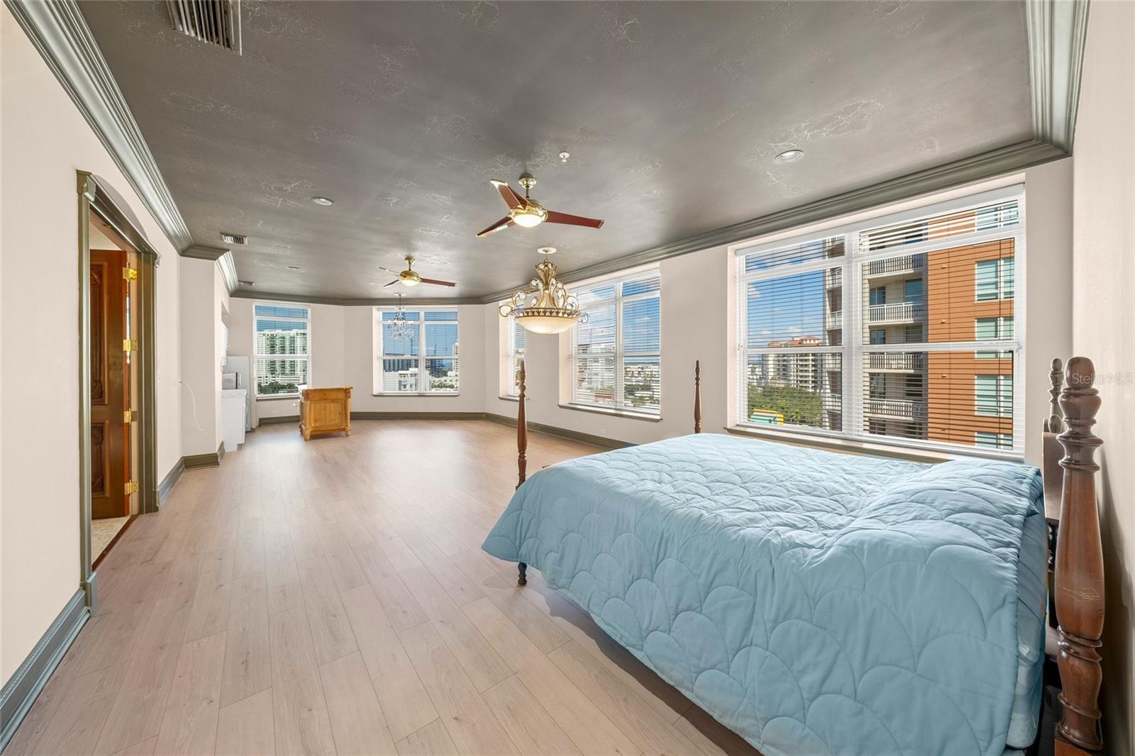 A4672442 Property Photo