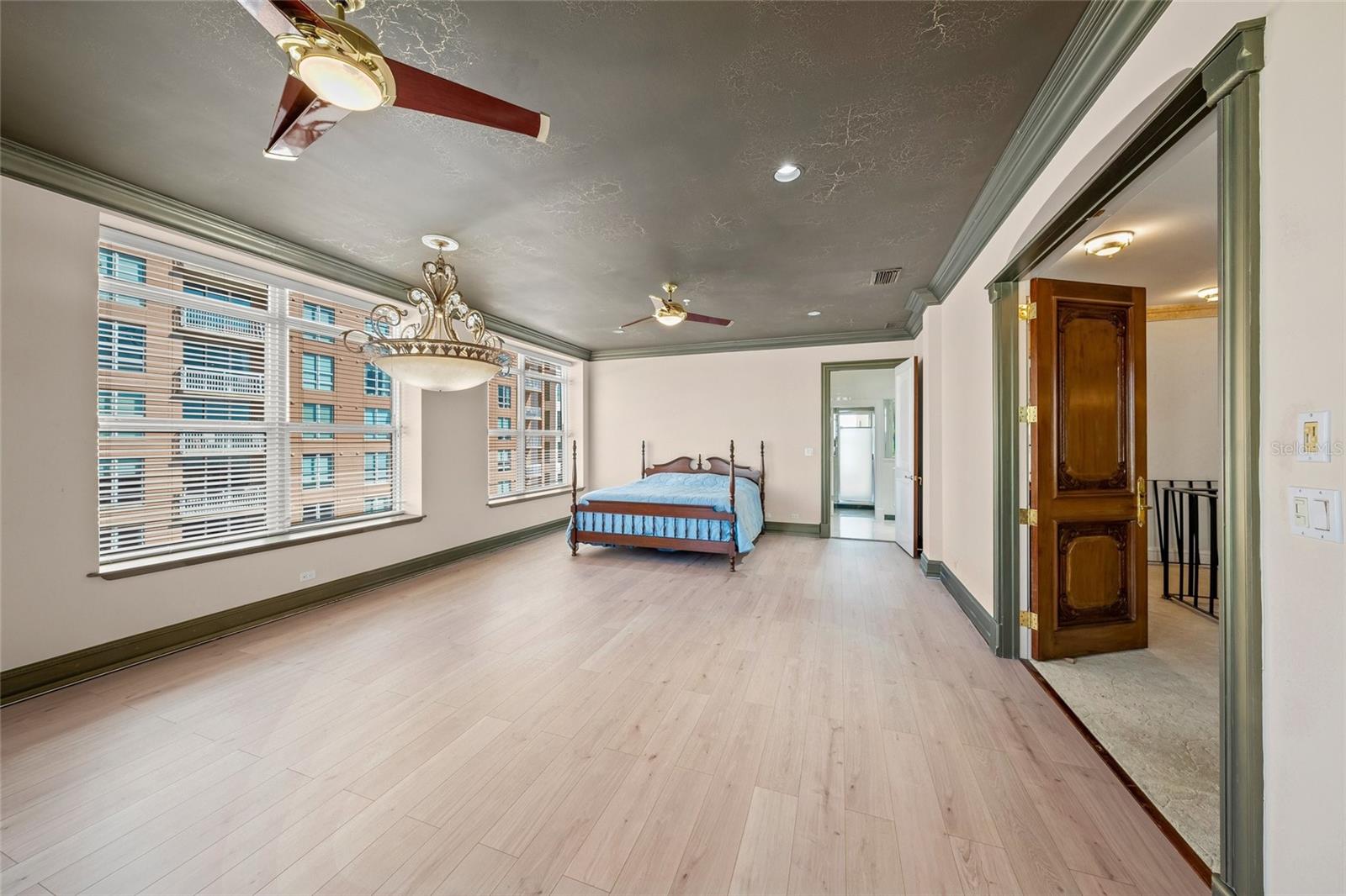 A4672442 Property Photo