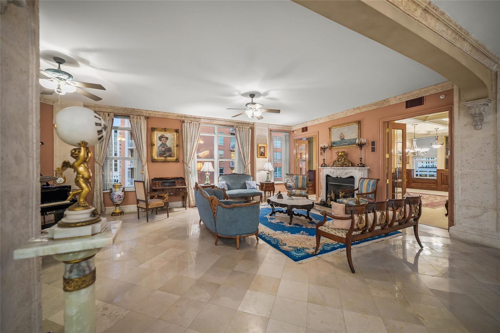 A4672442 Property Photo