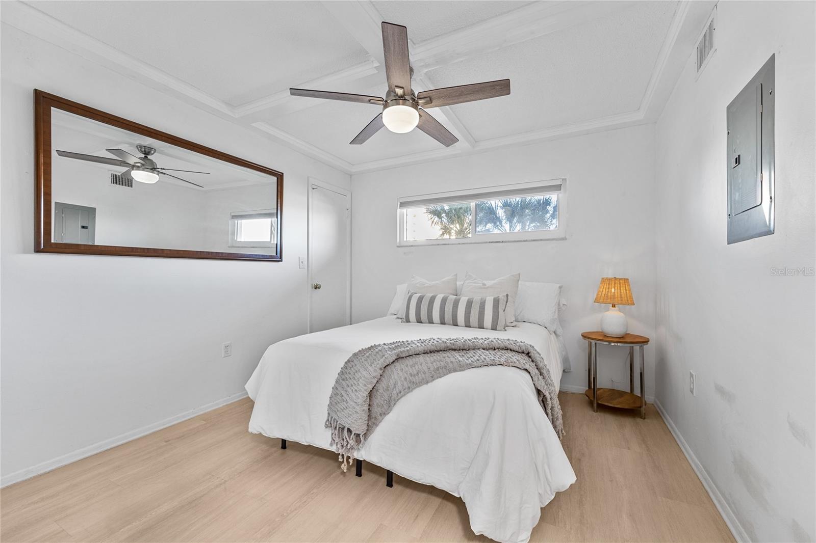 4775 COVE CIR #203, ST PETERSBURG, FL, 33708