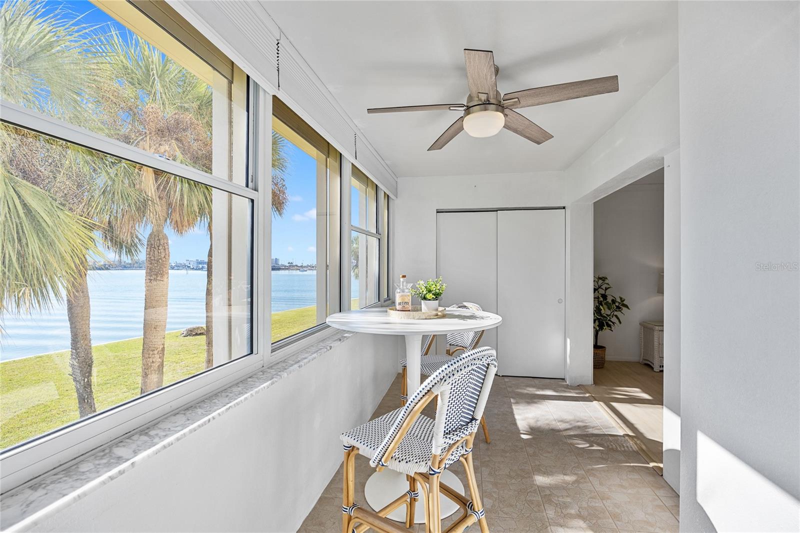 4775 COVE CIR #203, ST PETERSBURG, FL, 33708