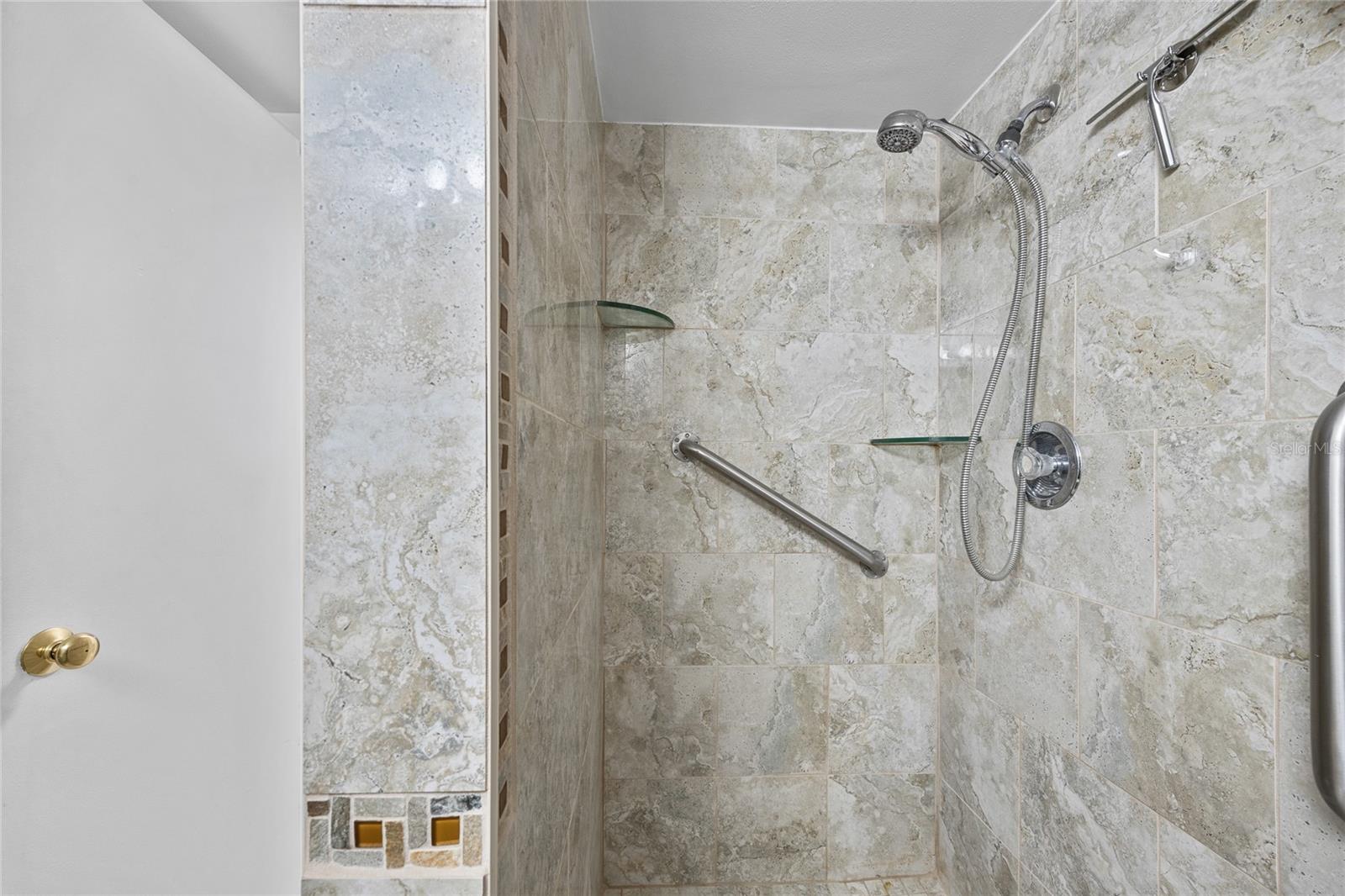 4775 COVE CIR #203, ST PETERSBURG, FL, 33708