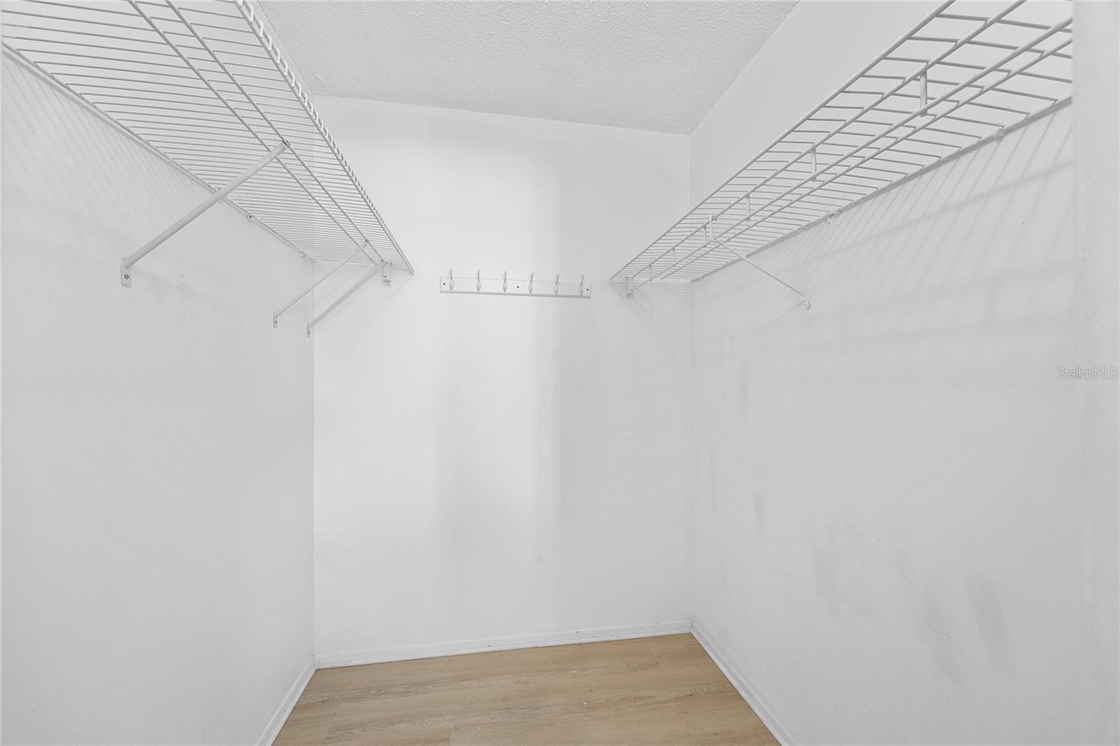 4775 COVE CIR #203, ST PETERSBURG, FL, 33708