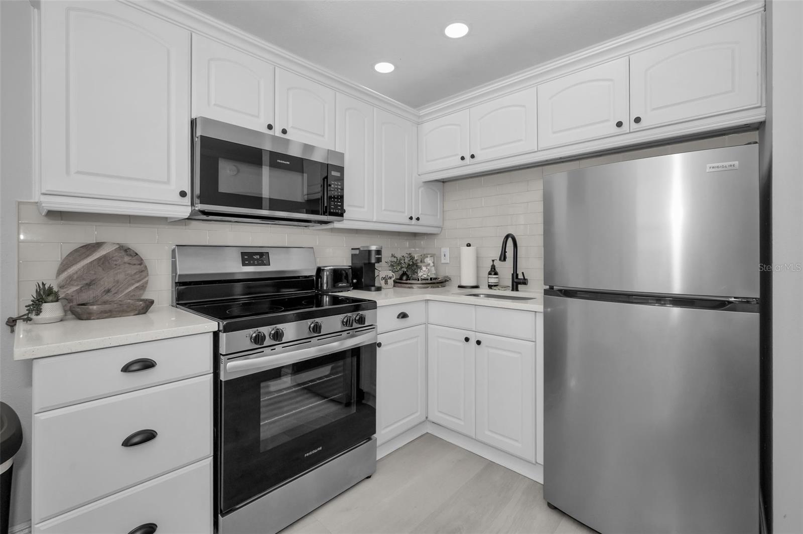 2700 GULF BLVD #W6, BELLEAIR BEACH, FL, 33786