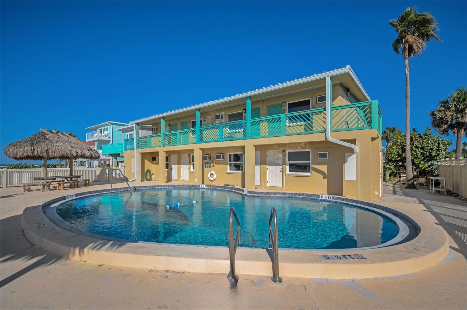 2700 GULF BLVD #W6, BELLEAIR BEACH, FL, 33786