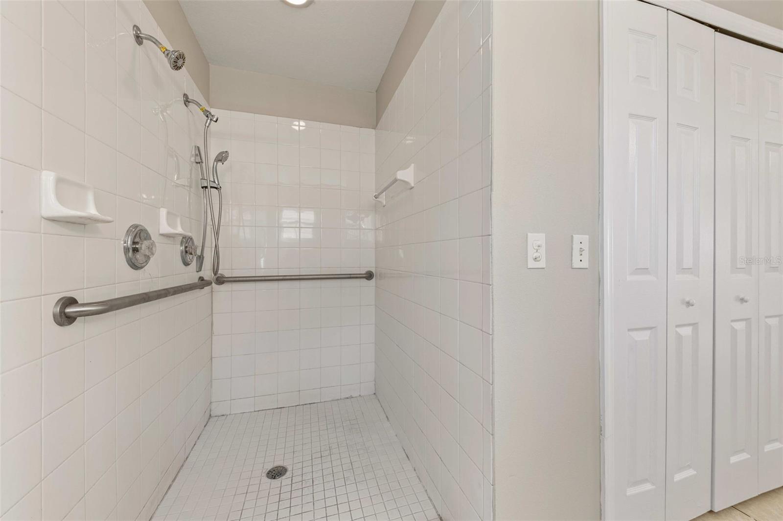 1805 MANITOBA CT, KISSIMMEE, FL, 34759