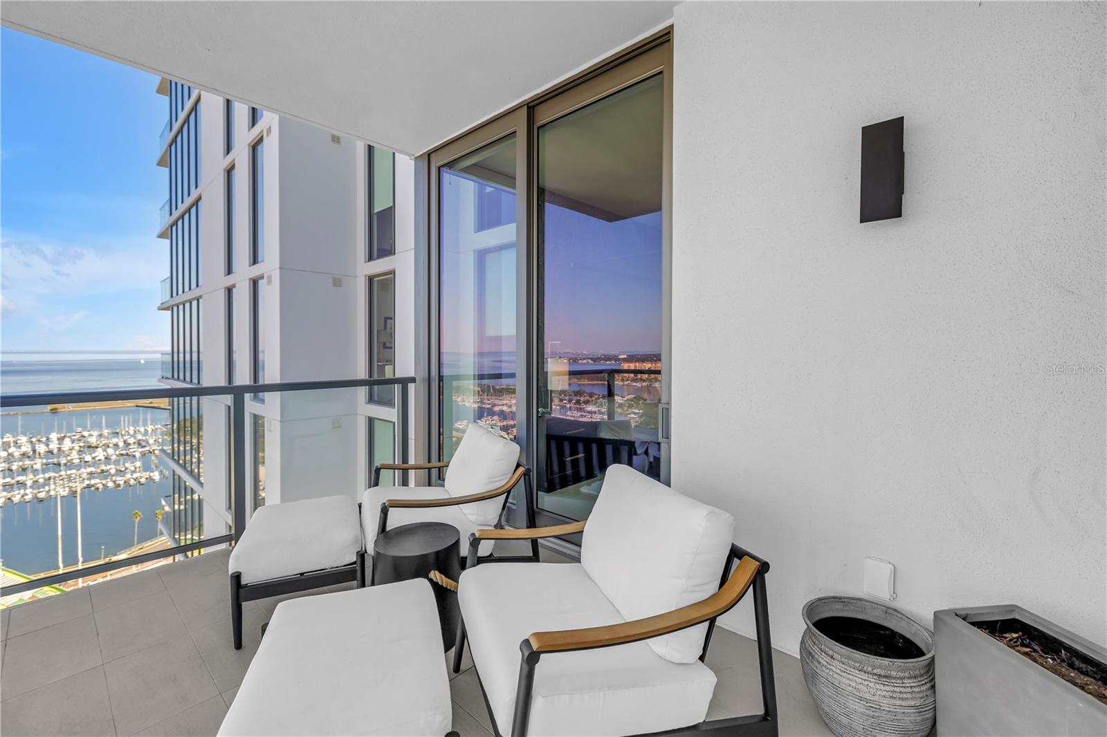 301 1ST ST S #2504, ST PETERSBURG, FL, 33701