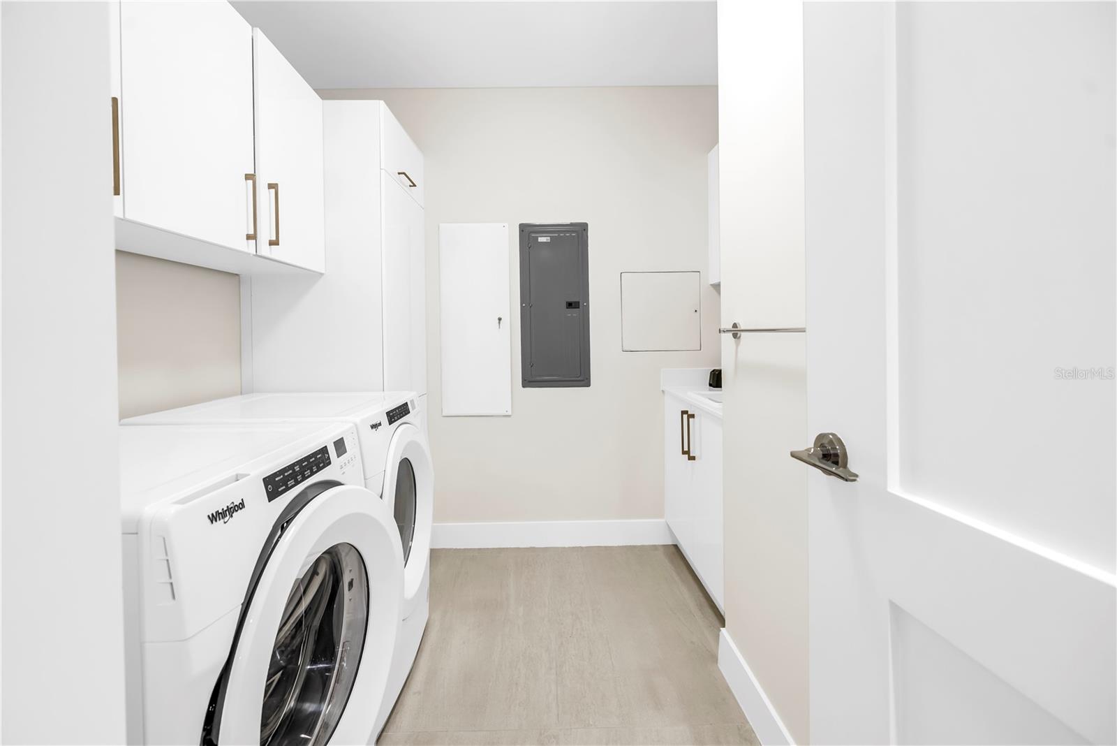 301 1ST ST S #2504, ST PETERSBURG, FL, 33701