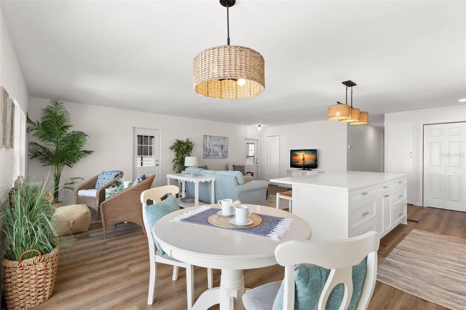 6852 MOUNT QUINCY DR NE #351, ST PETERSBURG, FL, 33702