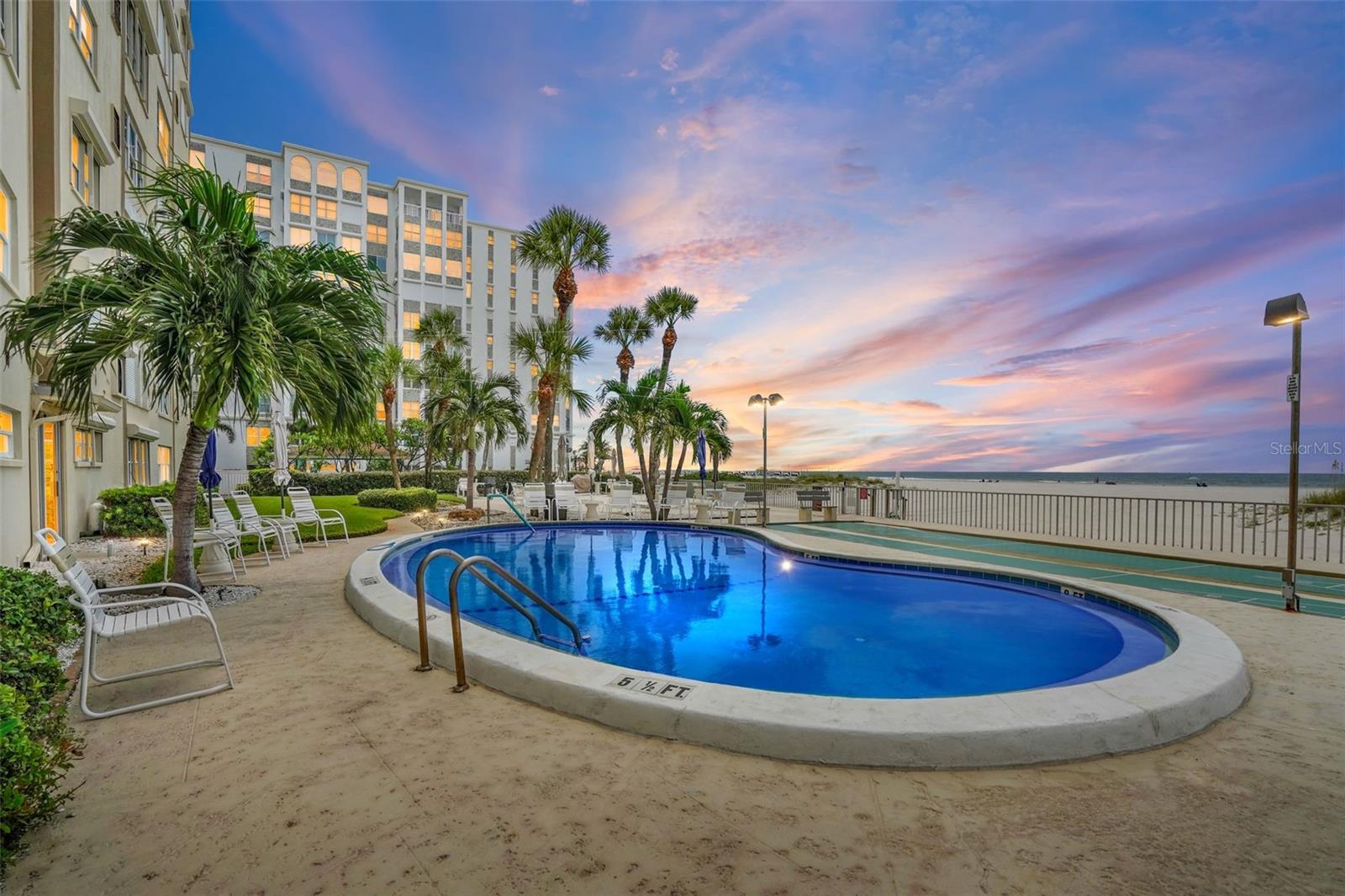 5000 GULF BLVD #304, ST PETE BEACH, FL, 33706