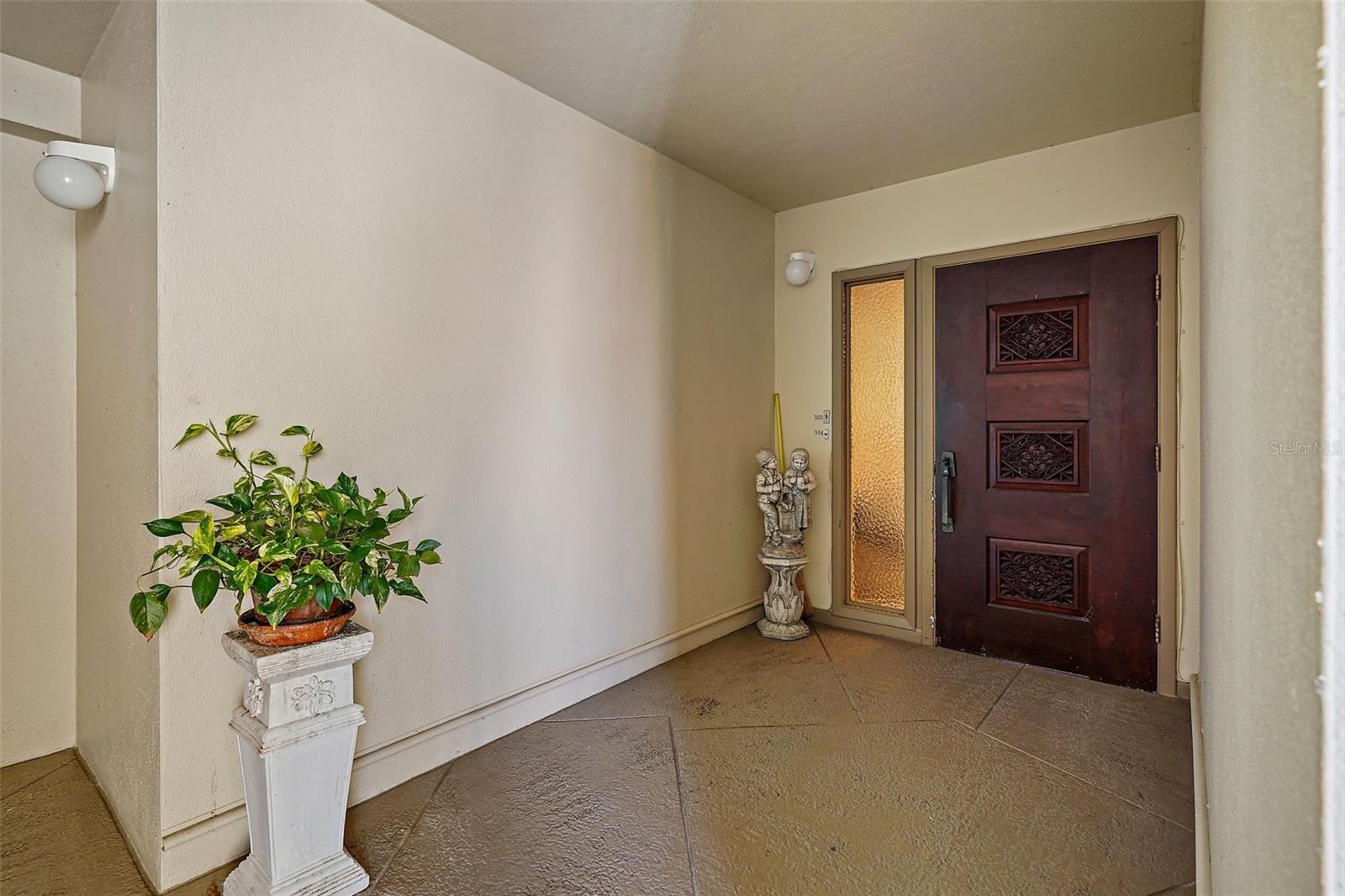 5000 GULF BLVD #304, ST PETE BEACH, FL, 33706