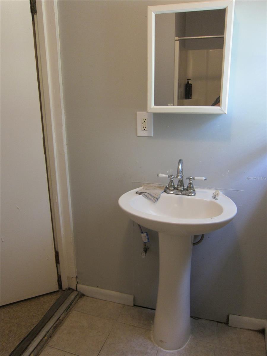 1602 SW WILLISTON RD #A, GAINESVILLE, FL, 32608