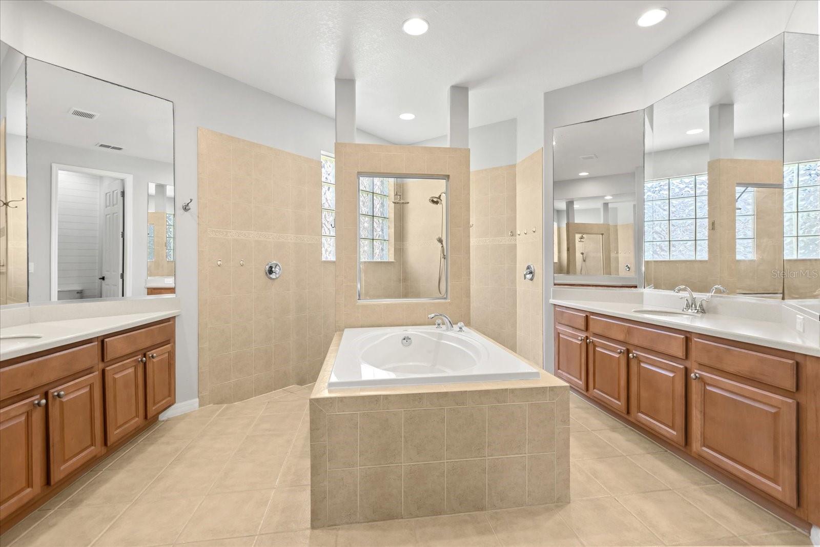 1514 EQUINOX CIR, SANFORD, FL, 32771