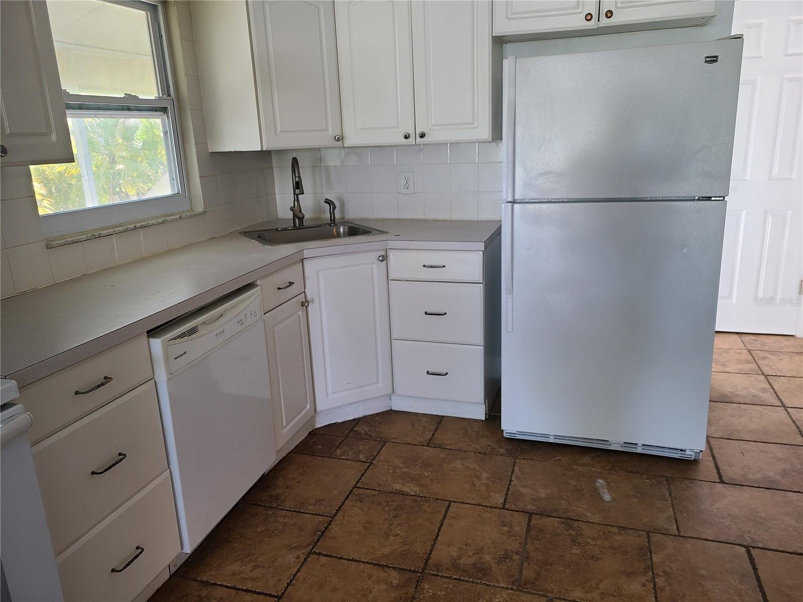 6540 LINCOLN RD, BRADENTON, FL, 34203