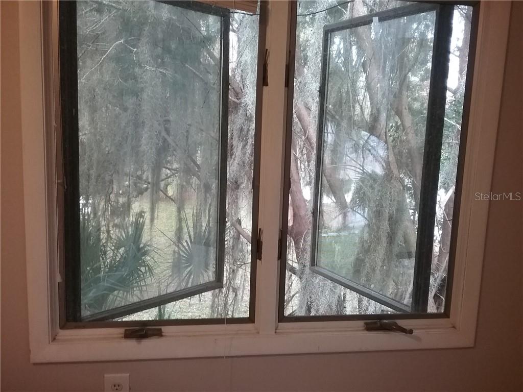 6540 LINCOLN RD, BRADENTON, FL, 34203