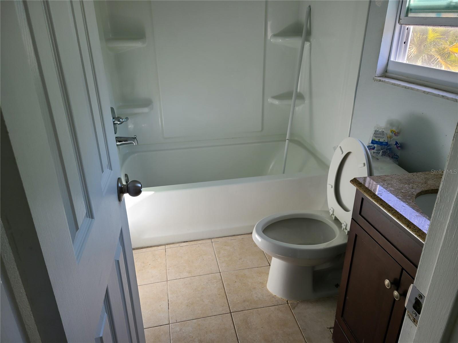 6540 LINCOLN RD, BRADENTON, FL, 34203