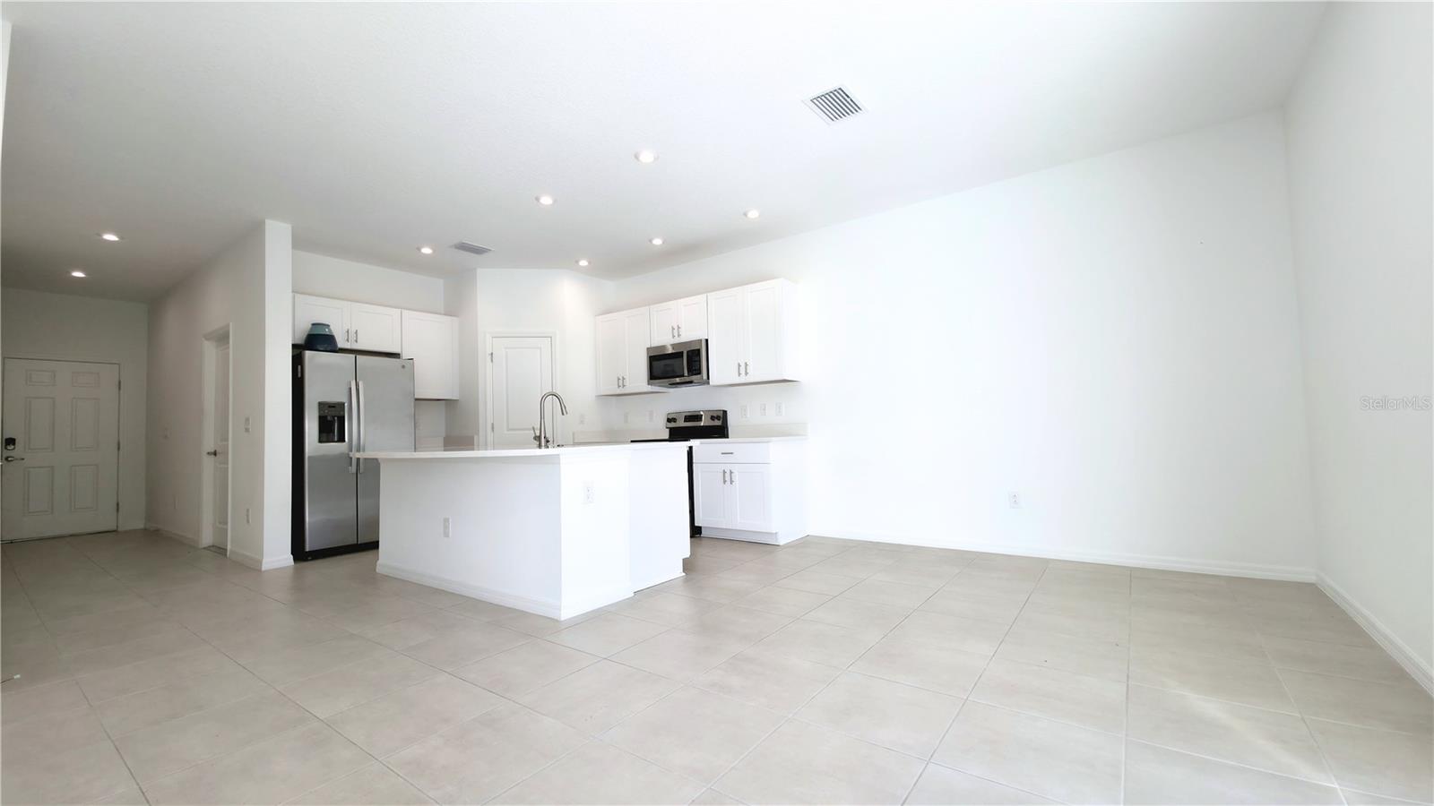 8445 LUNAR SKYE ST, SARASOTA, FL, 34241