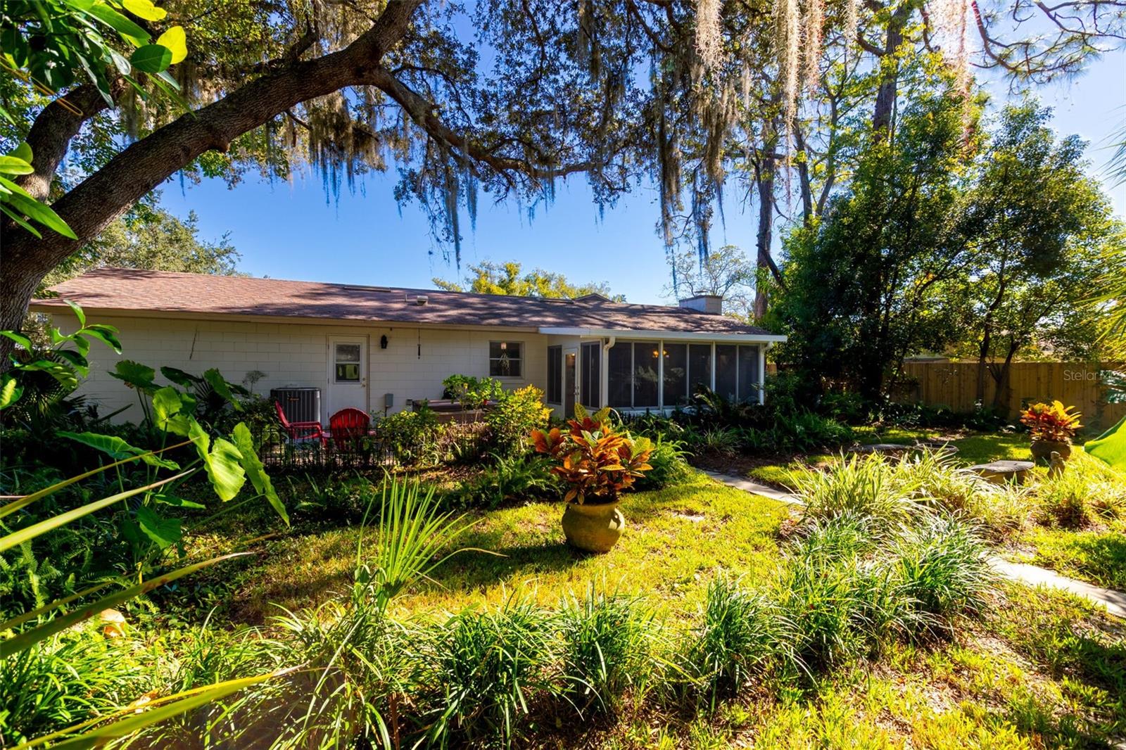258 CAMBRIDGE DR, LONGWOOD, FL, 32779