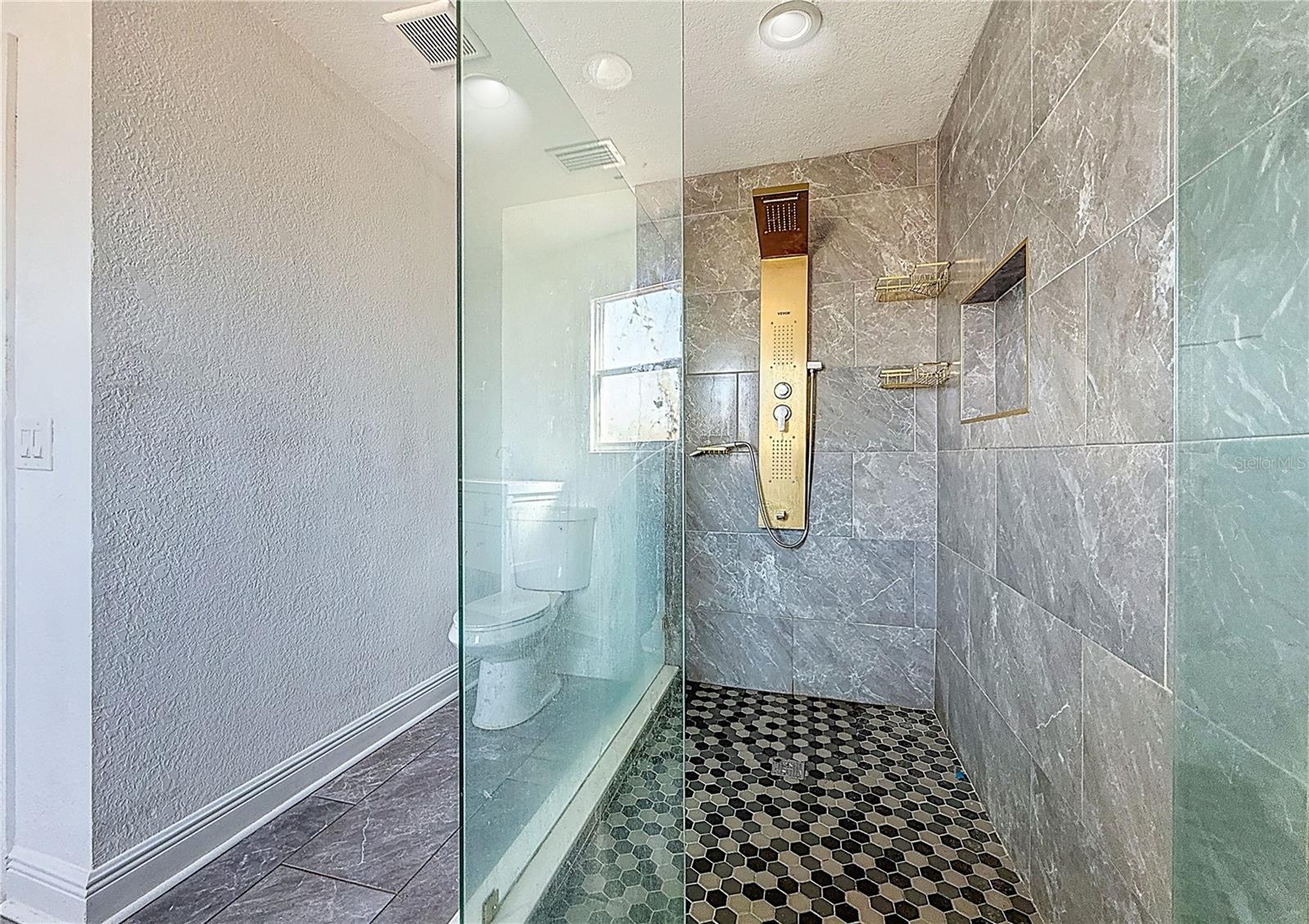 2100 28TH AVE N, ST PETERSBURG, FL, 33713