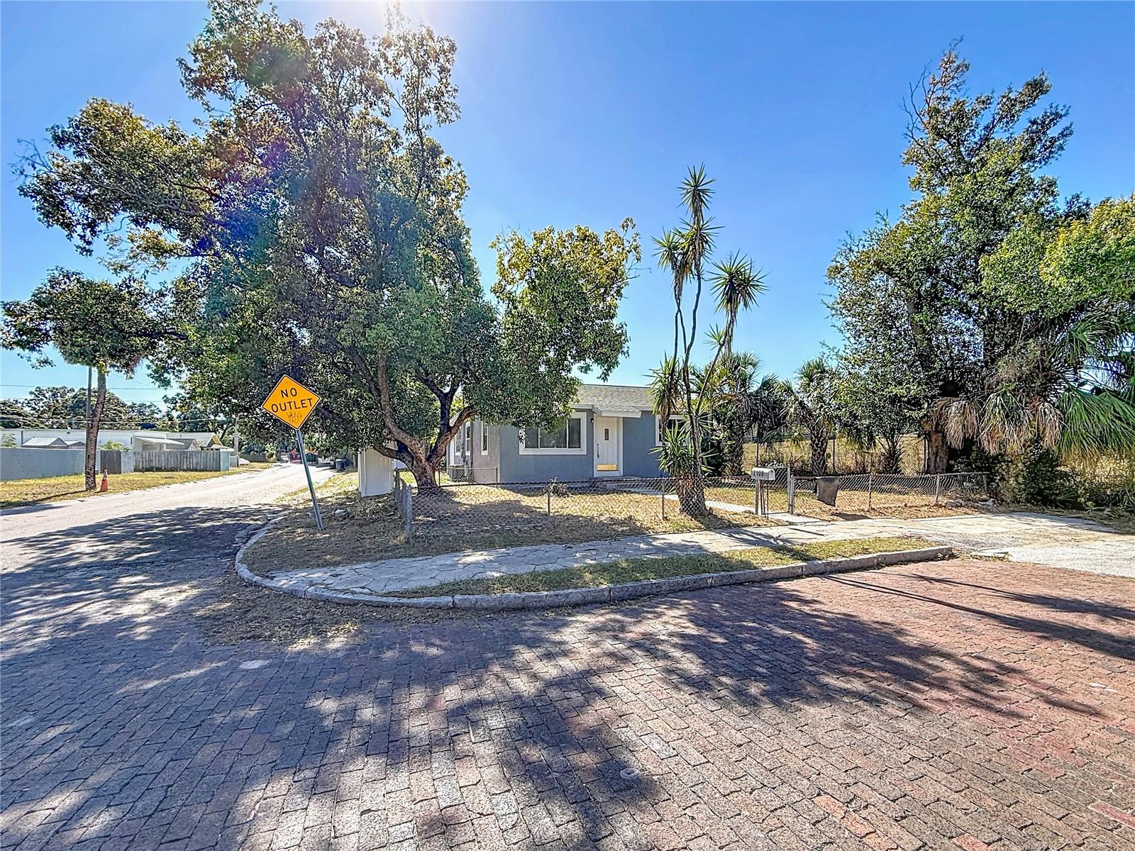 2100 28TH AVE N, ST PETERSBURG, FL, 33713